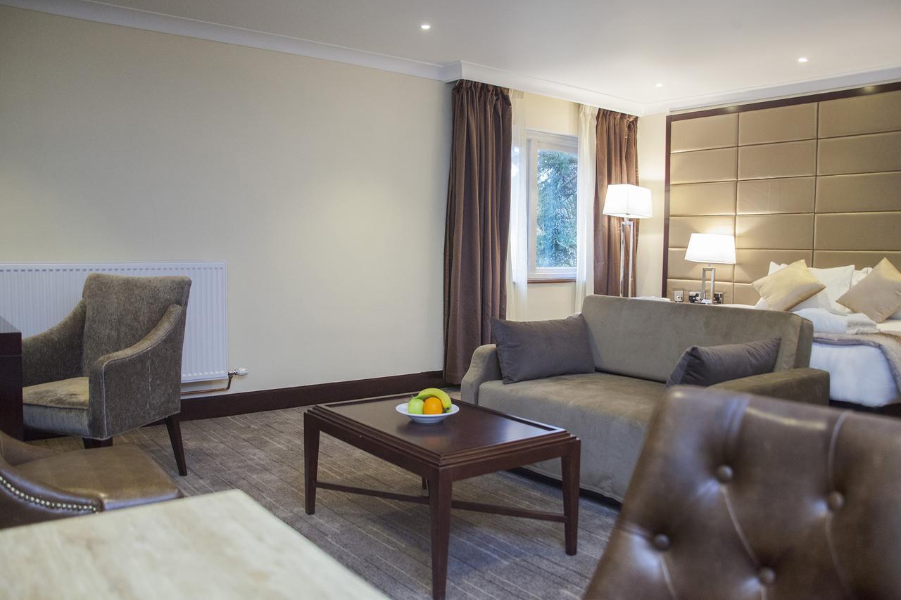 Отель Ramada Solihull, Birmingham Экстерьер фото